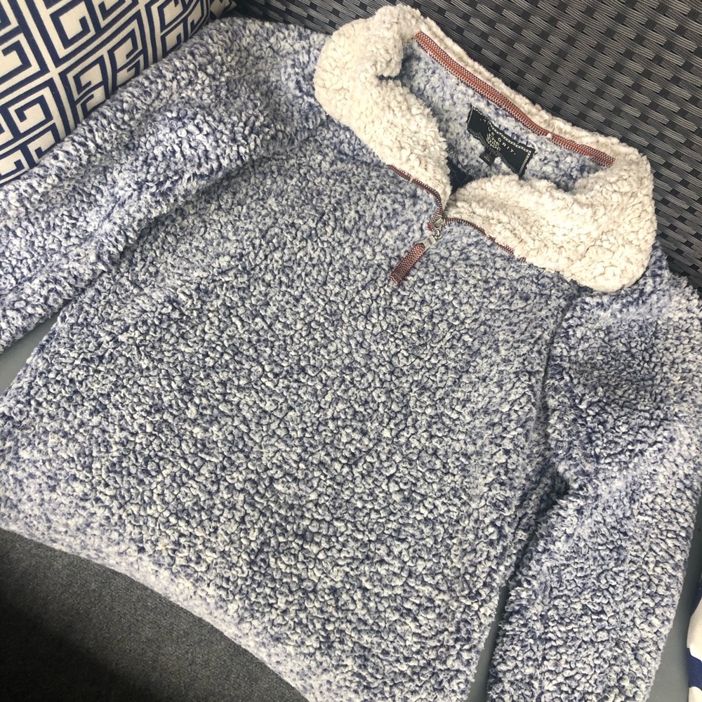 True Grit pullover - Picture 2 of 5